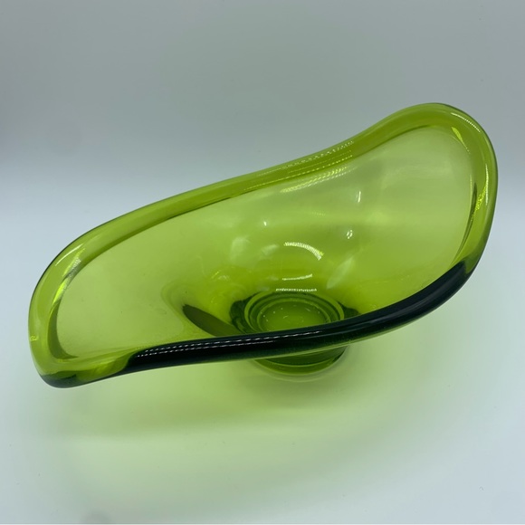 Other - Green Art Glass Decorative Bowl